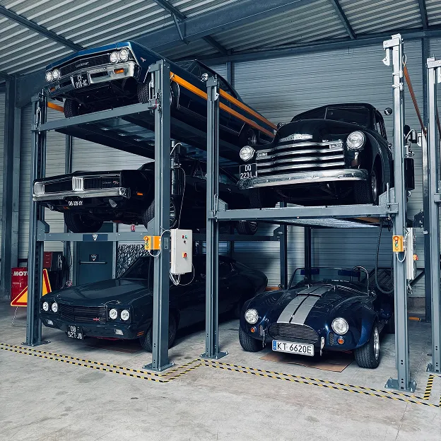 solution de parking sur mesure dans un garage avec 5 voitures de collection